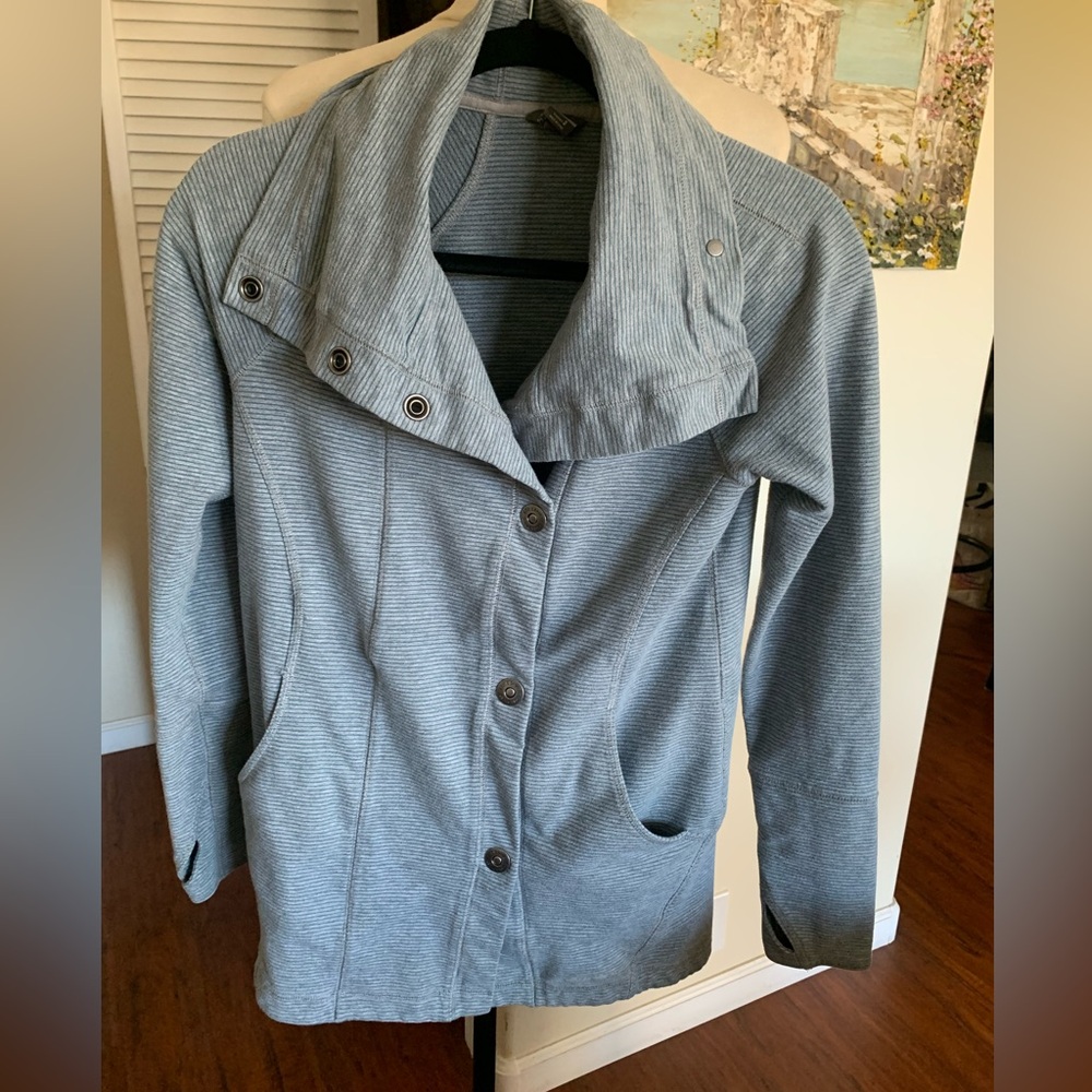 Eddie Bauer blue jacket